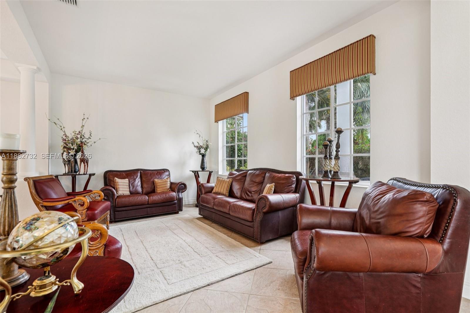 11759 Paradise Cove Ln