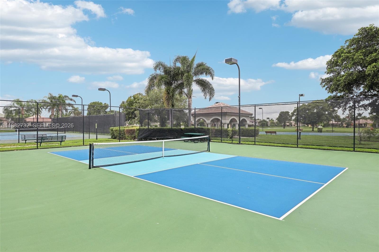 11759 Paradise Cove Ln