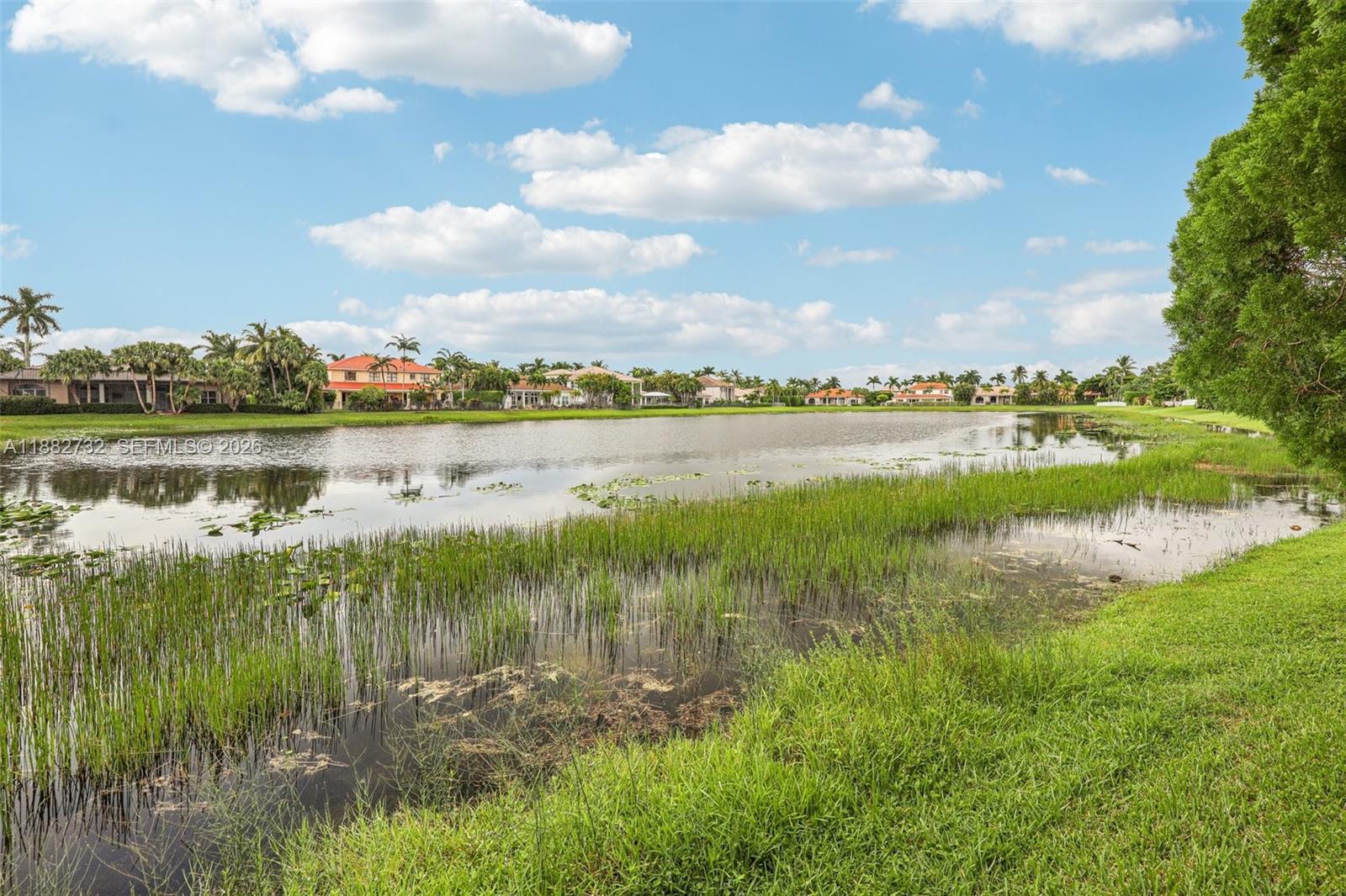 11759 Paradise Cove Ln