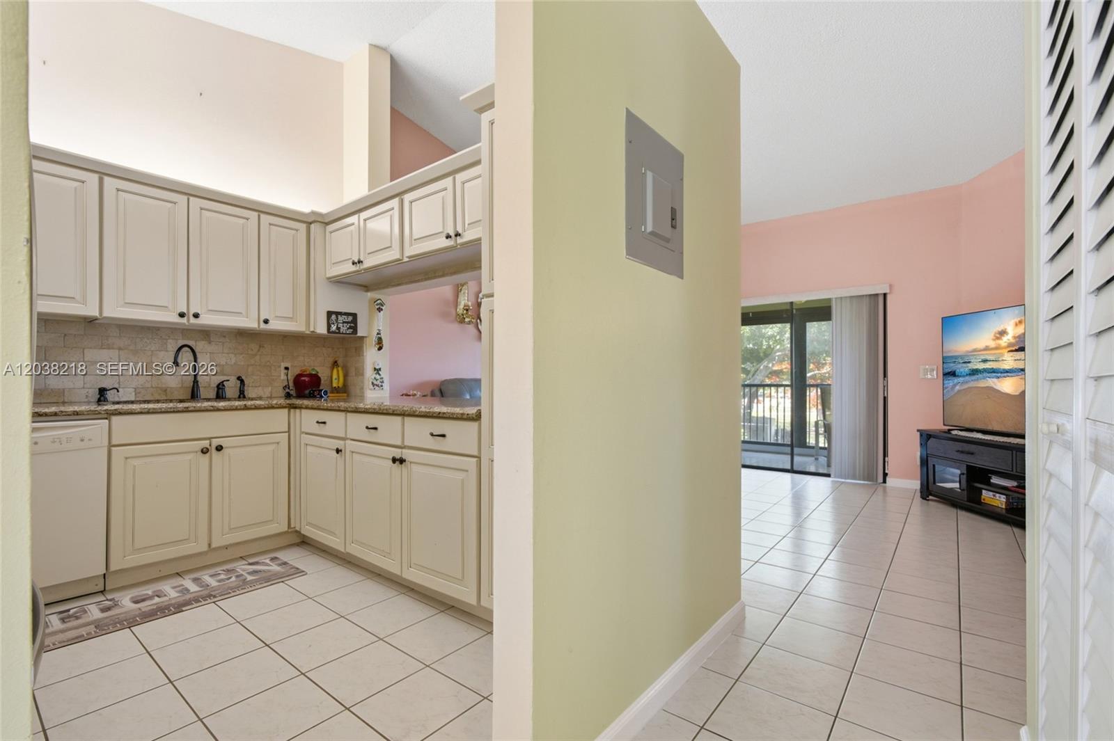 104 Freedom Ct # 104