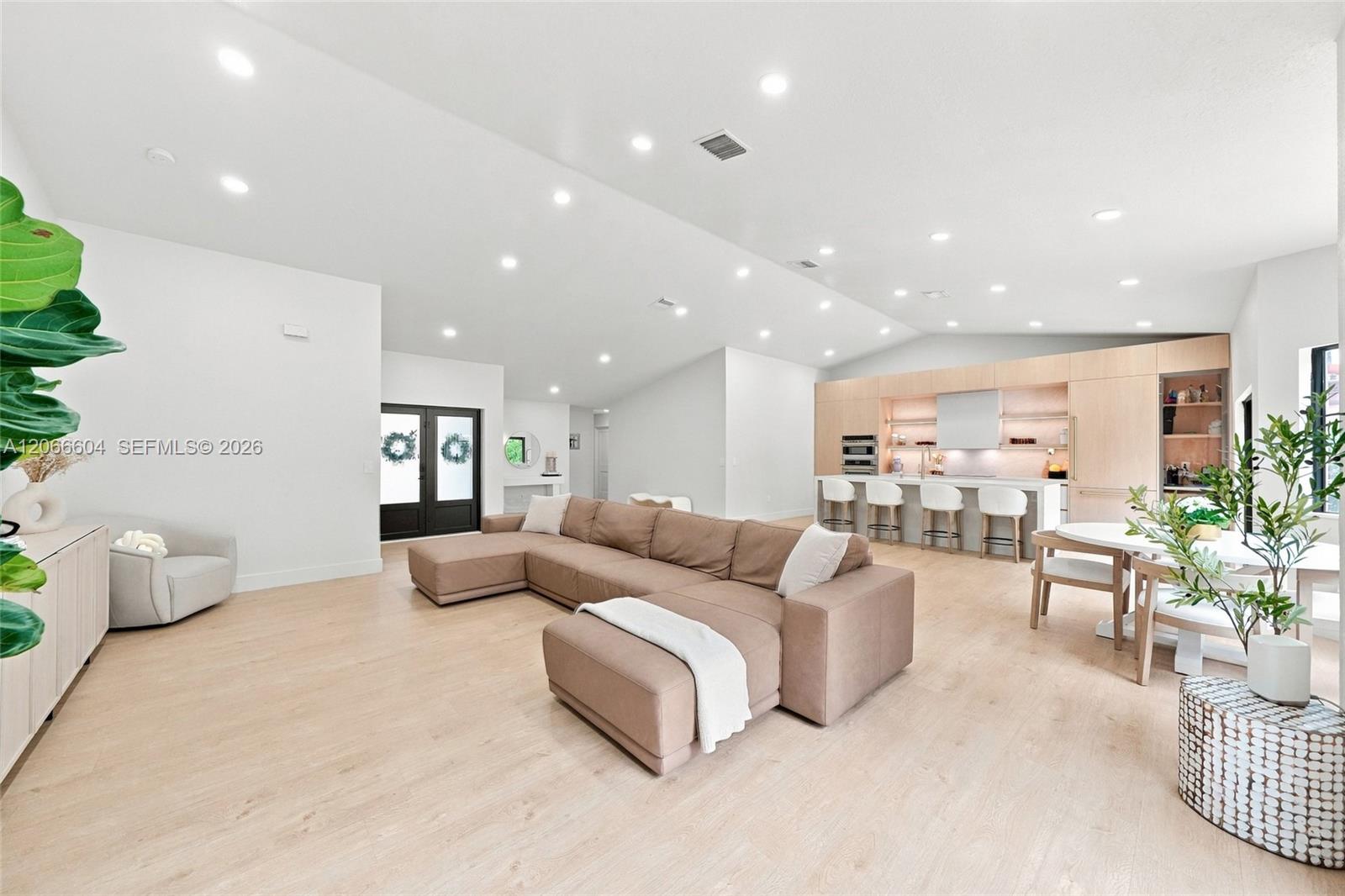 402 SW 200th Ter