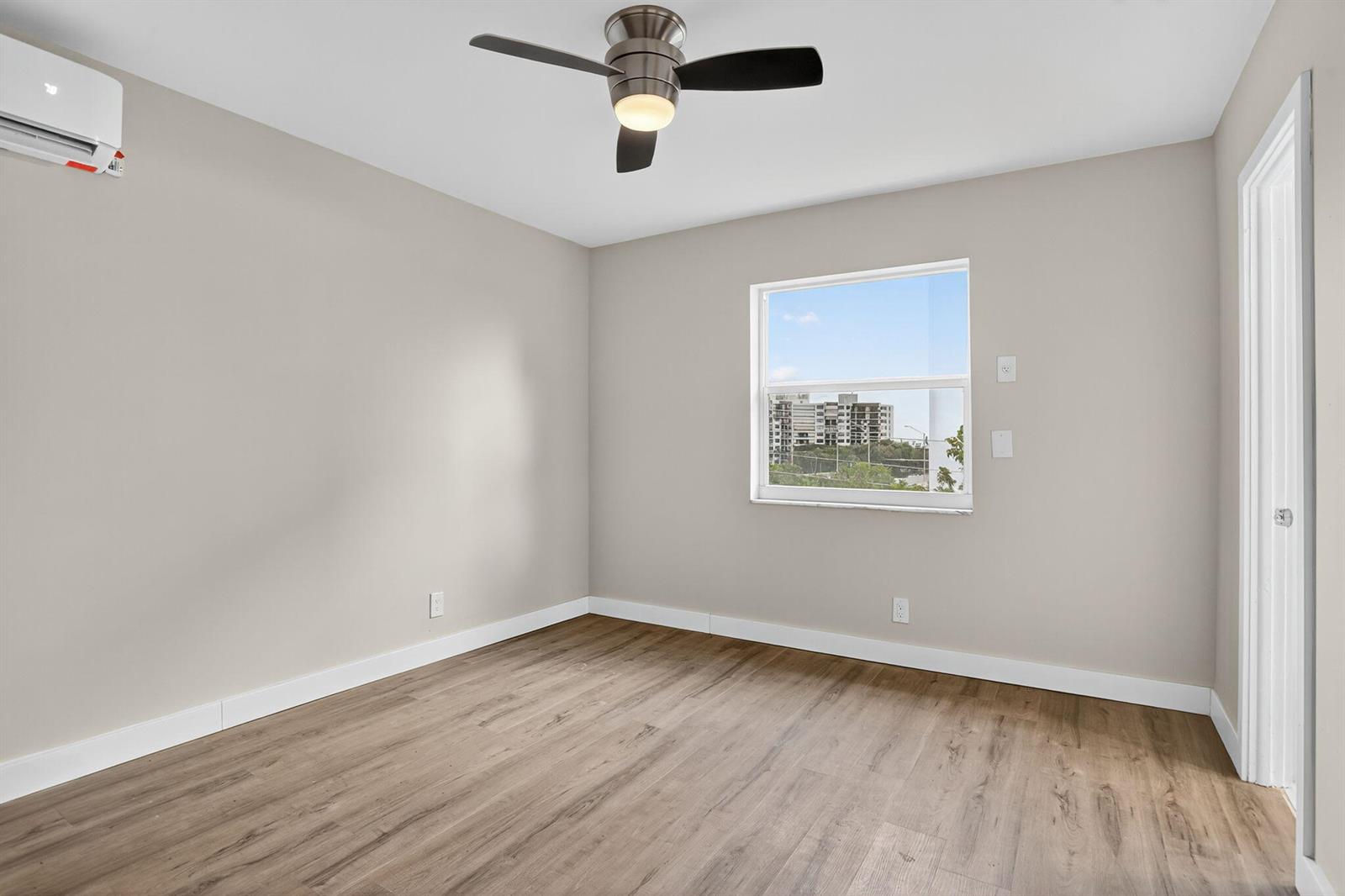 3201 NE 14th St Causeway # 501
