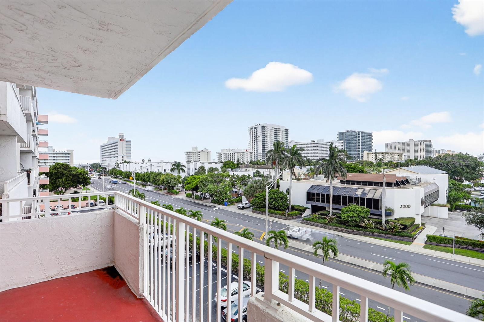 3201 NE 14th St Causeway # 501