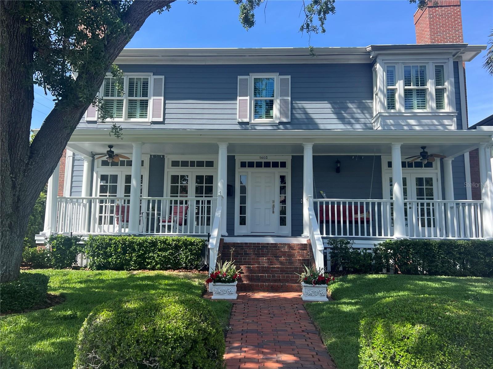 1403 W WATROUS AVE