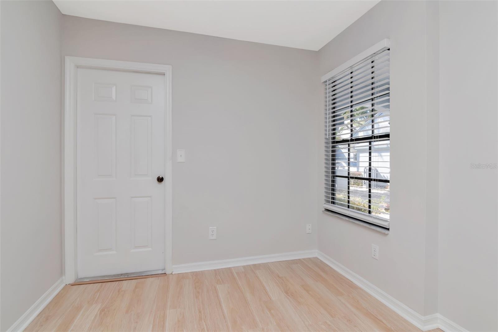 4127 BRENTWOOD PARK CIR