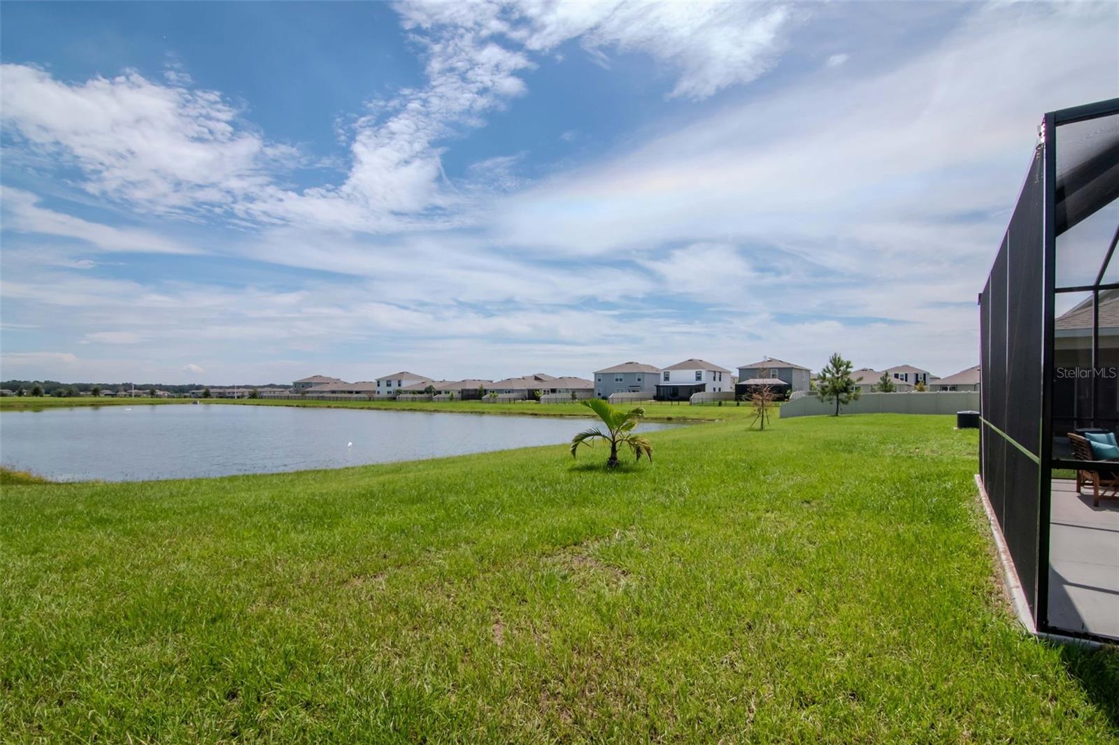 9744 CRESCENT RAY DR