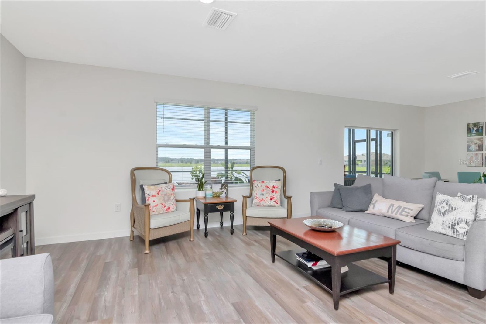 9744 CRESCENT RAY DR