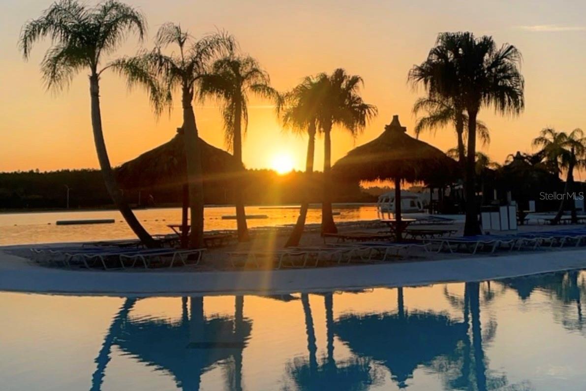 9744 CRESCENT RAY DR