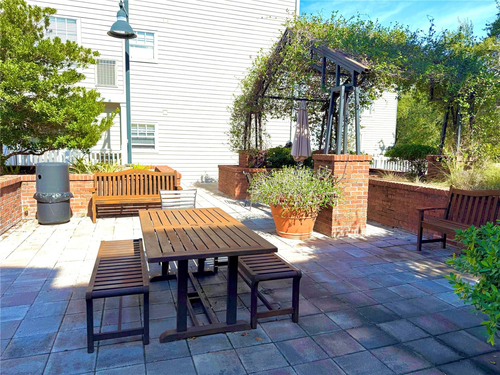 800 S DAKOTA AVE #332