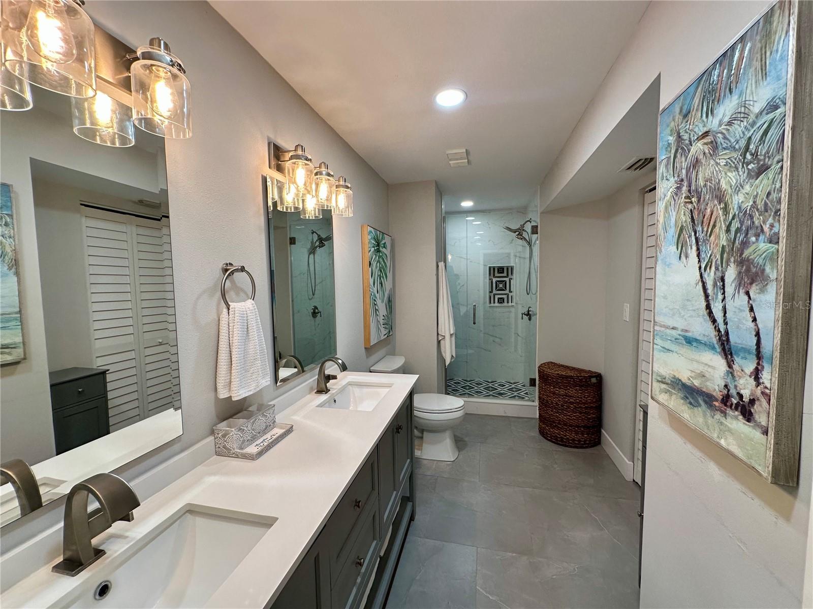 6100 BAHIA DEL MAR CIR #102