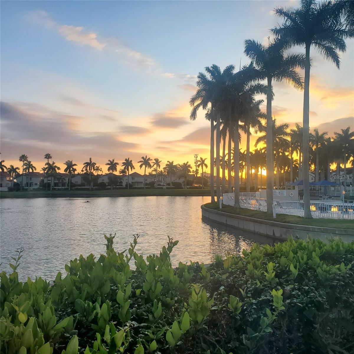 6100 BAHIA DEL MAR CIR #102