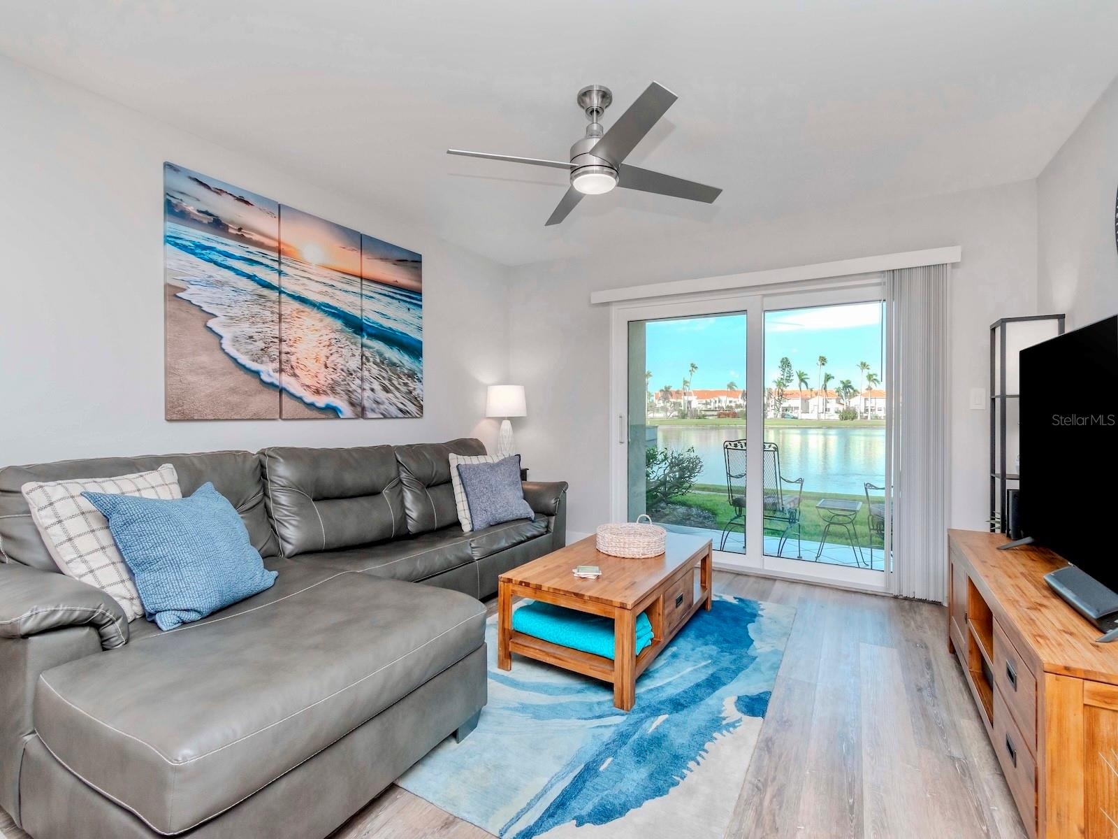 6100 BAHIA DEL MAR CIR #102