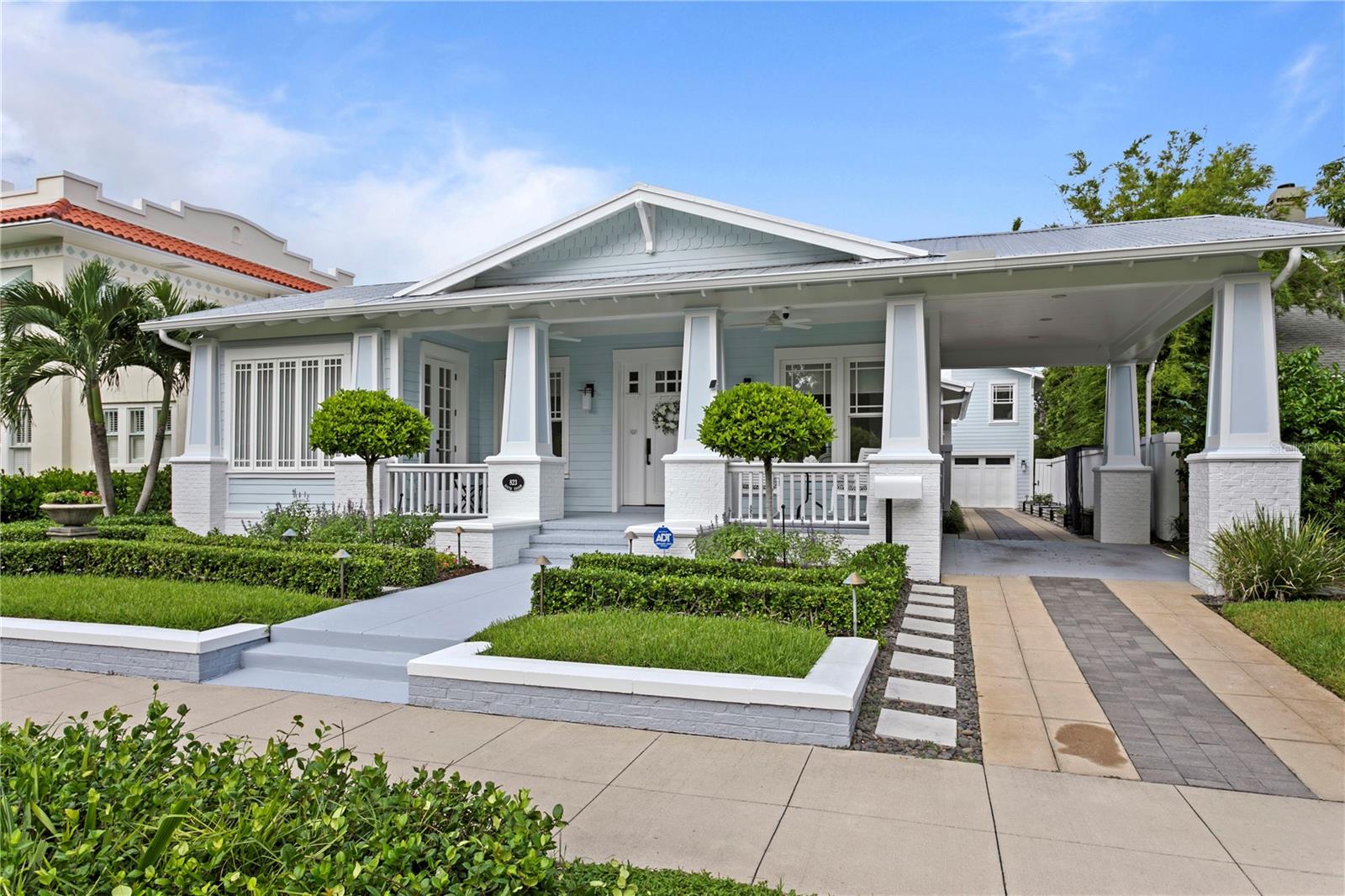 823 S EDISON AVE
