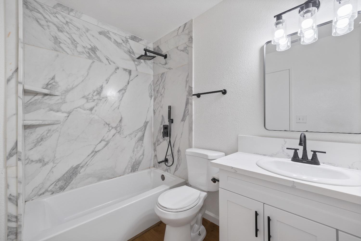 312 Las Animas Circle