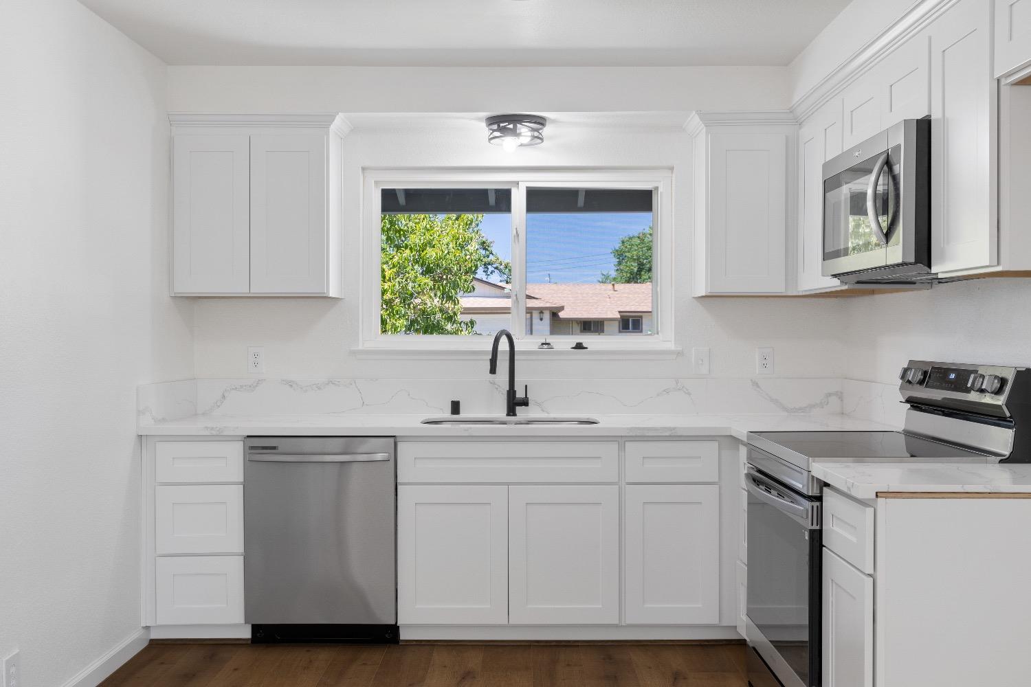 312 Las Animas Circle