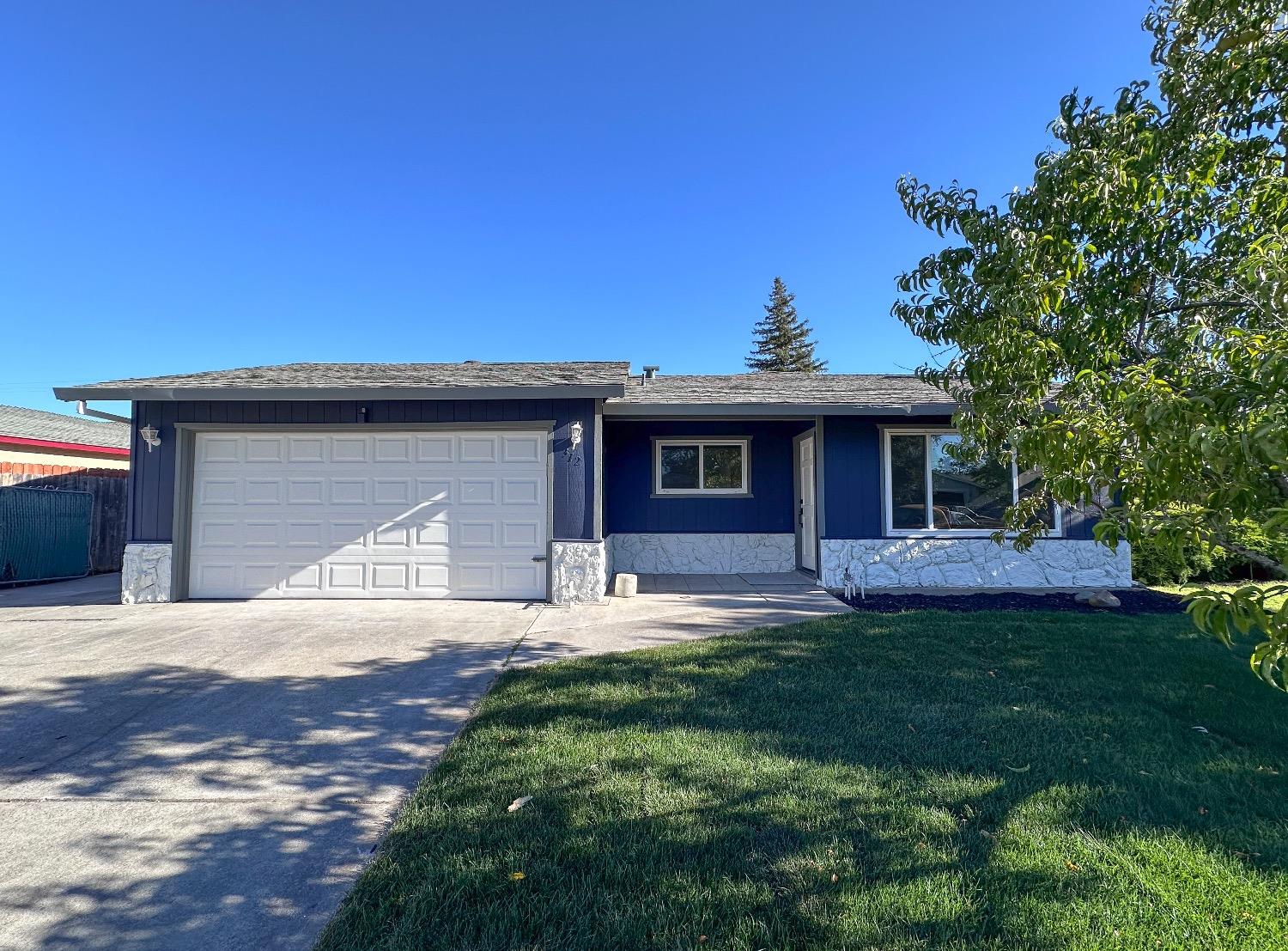 312 Las Animas Circle