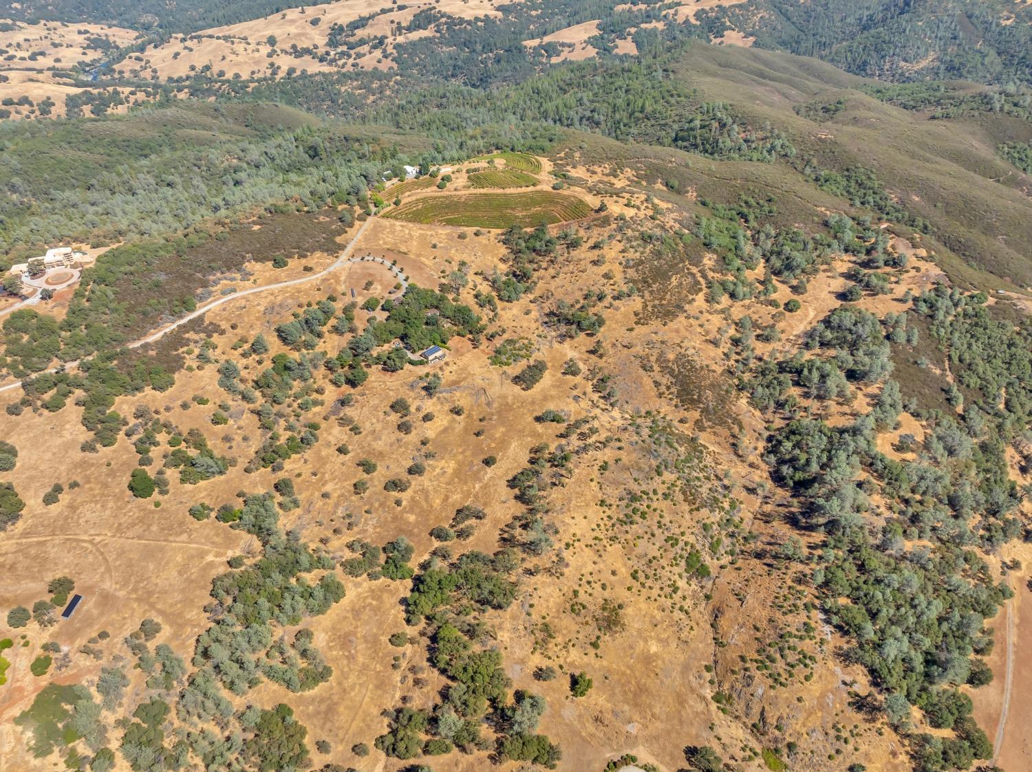 1410 Hound Hollow Road