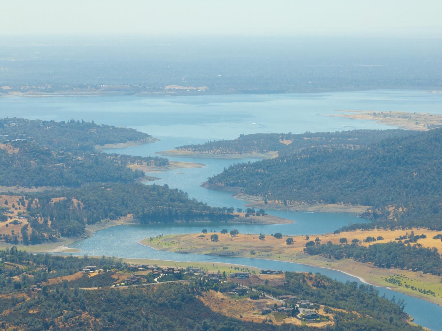 1410 Hound Hollow Road