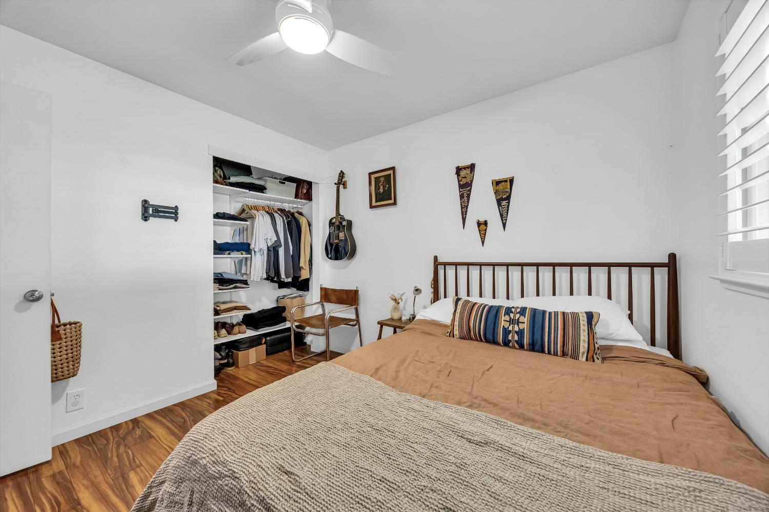 6068 Peoria Drive