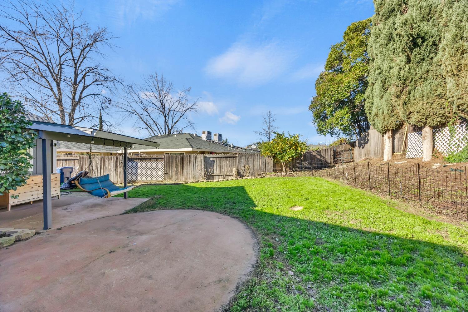 6068 Peoria Drive