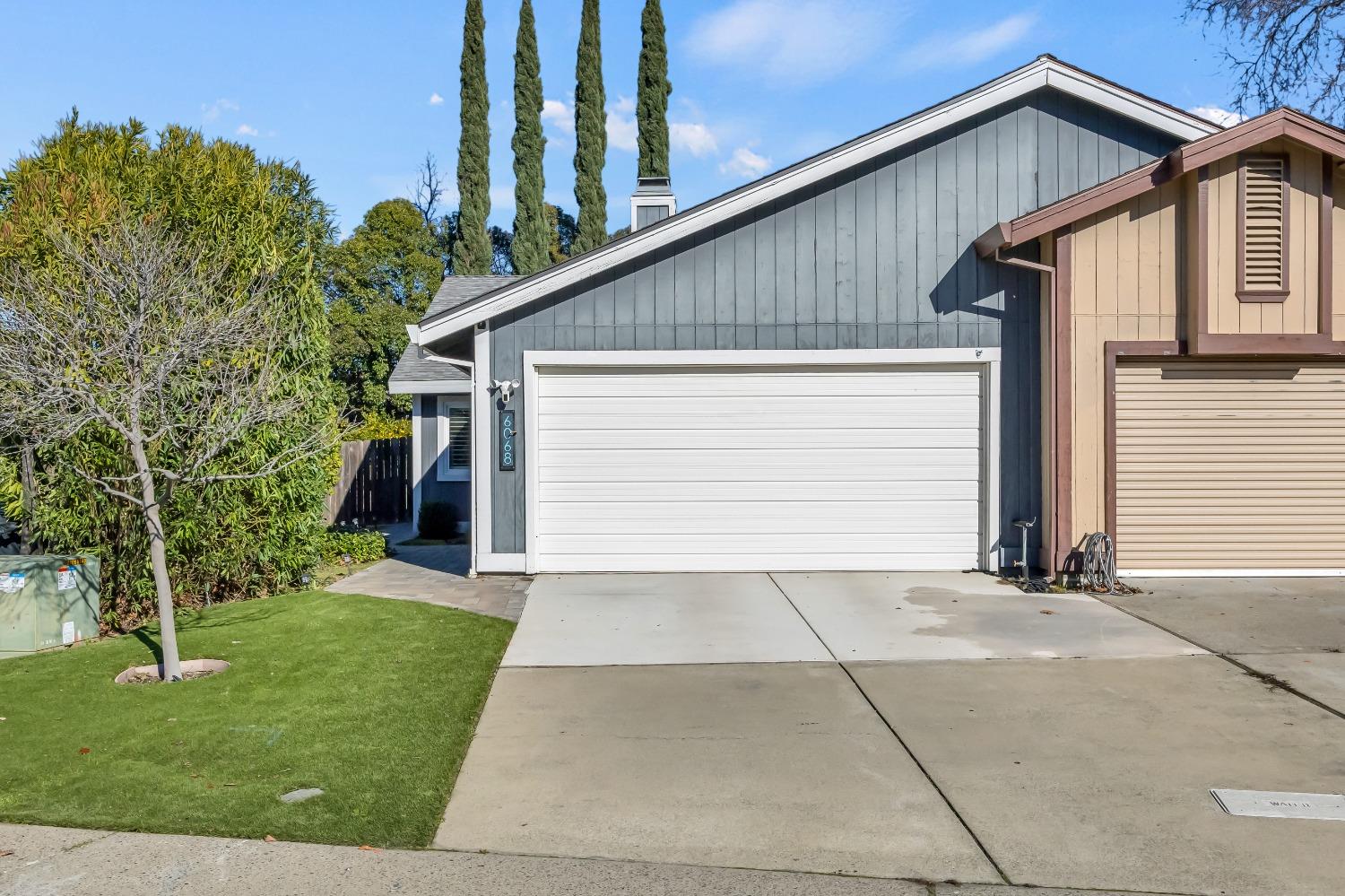 6068 Peoria Drive