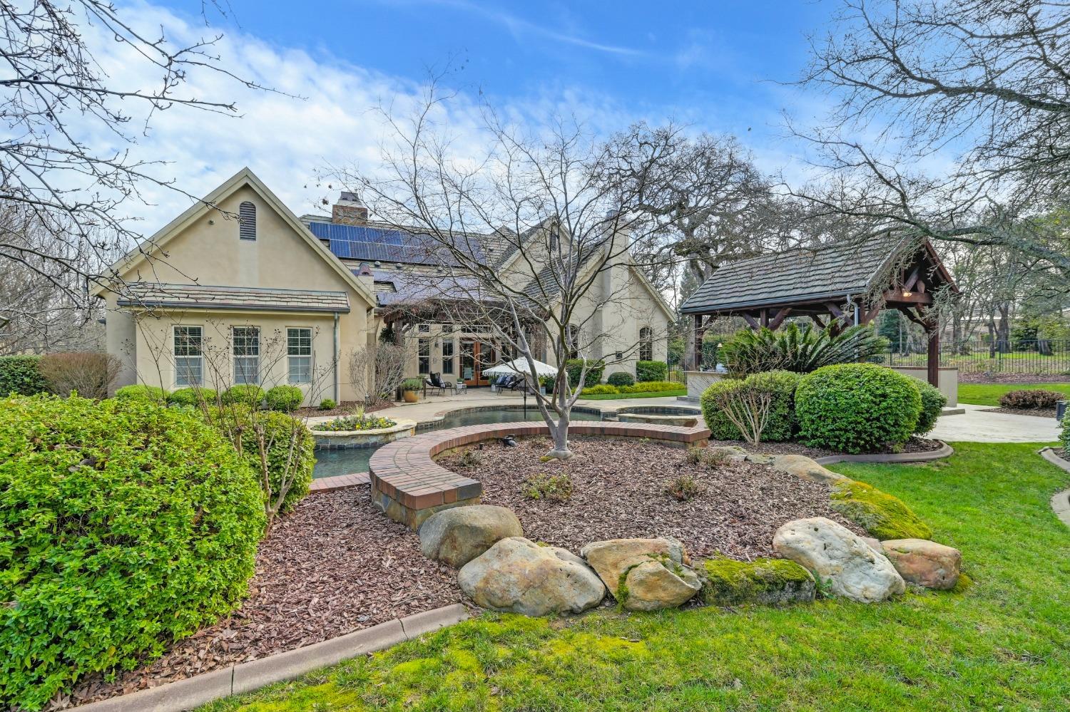 5680 Monte Claire Lane