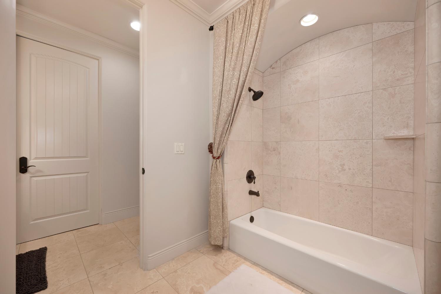 5680 Monte Claire Lane