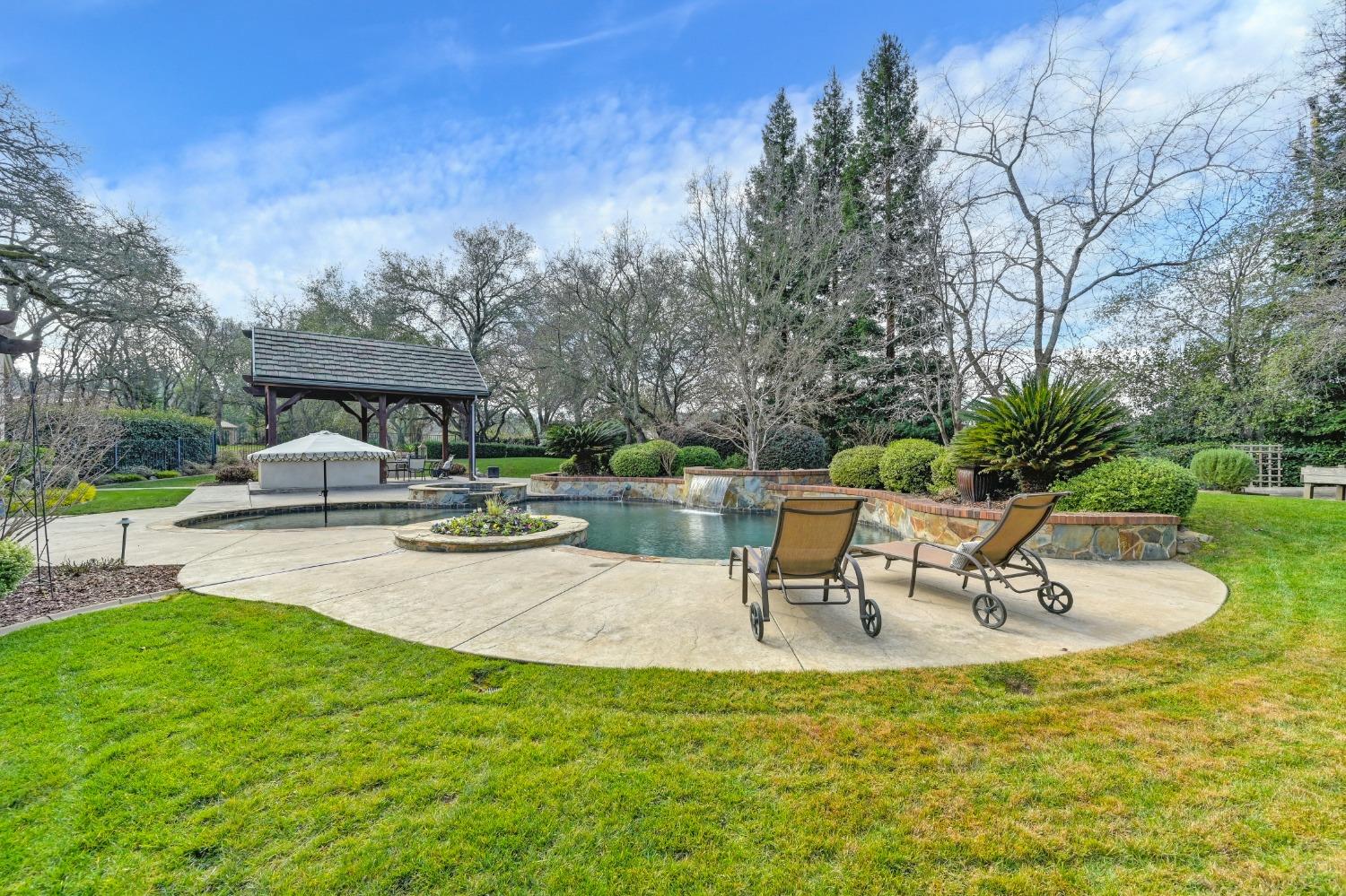 5680 Monte Claire Lane