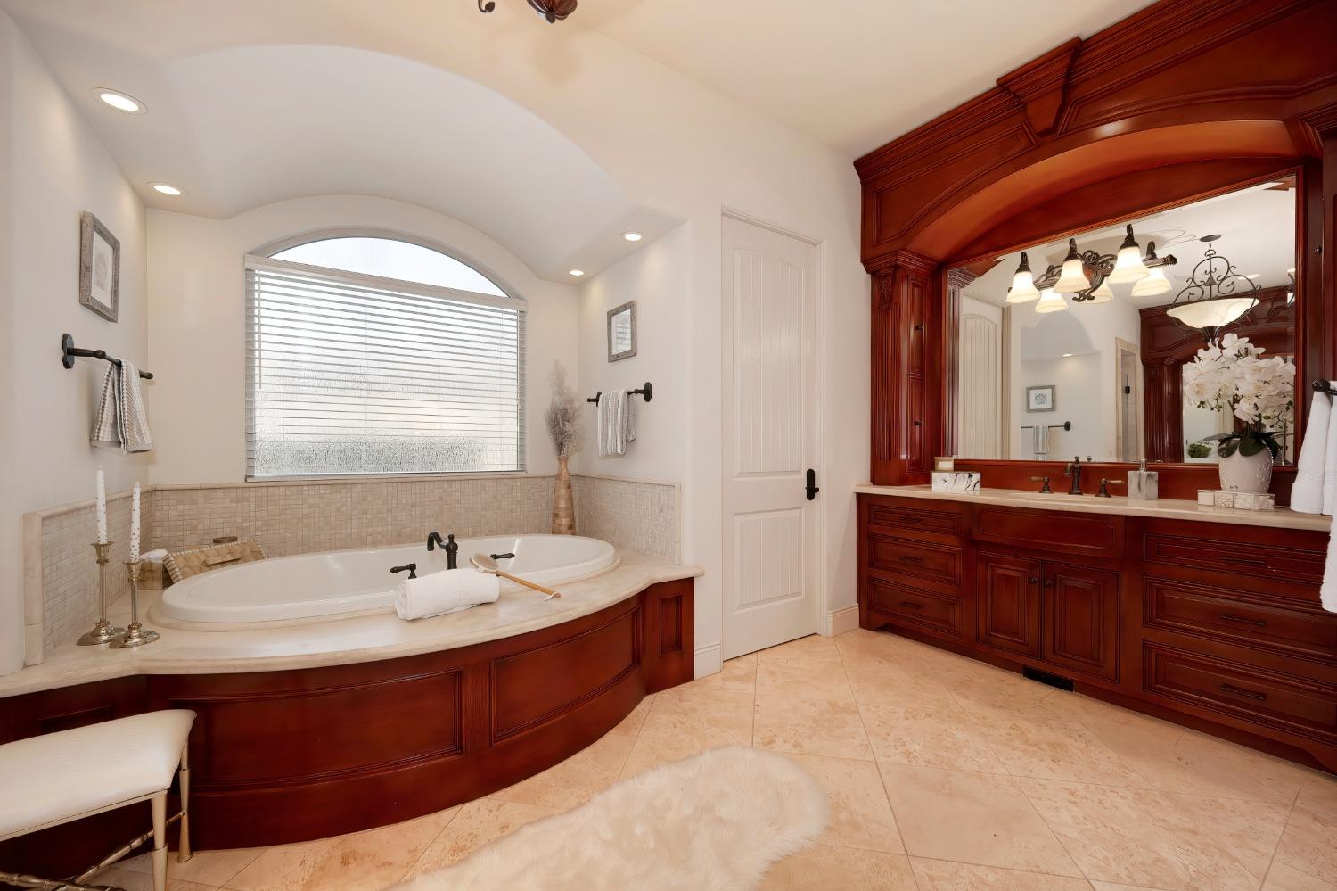 5680 Monte Claire Lane