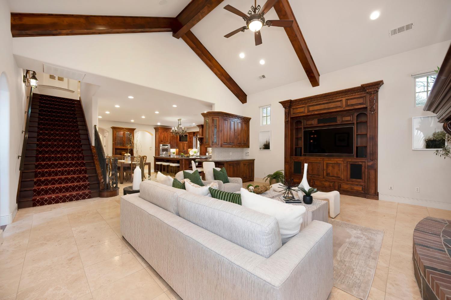 5680 Monte Claire Lane