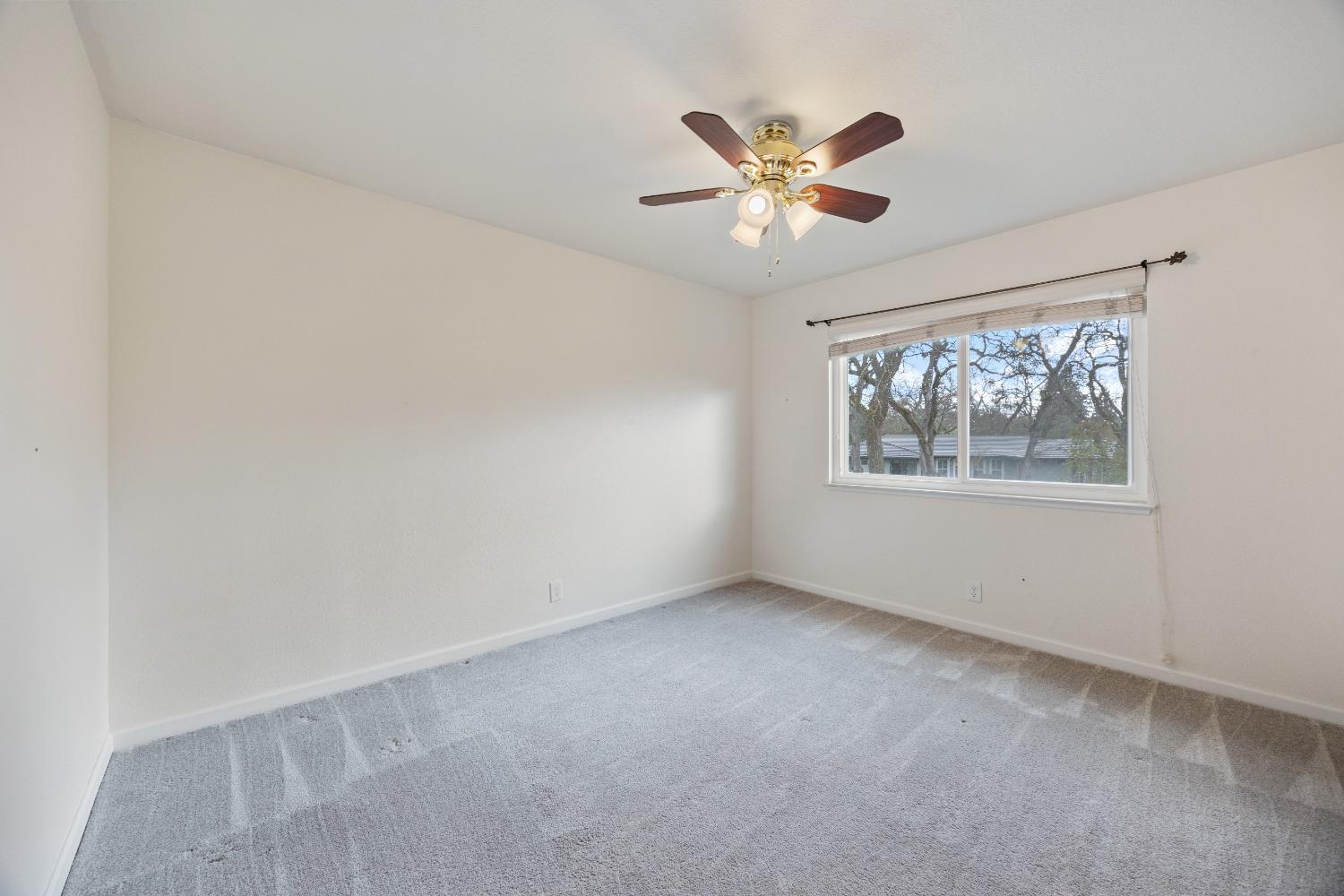 1035 Brookline Circle