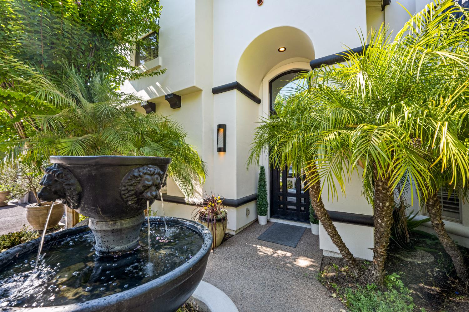 102 Painted Rock Place