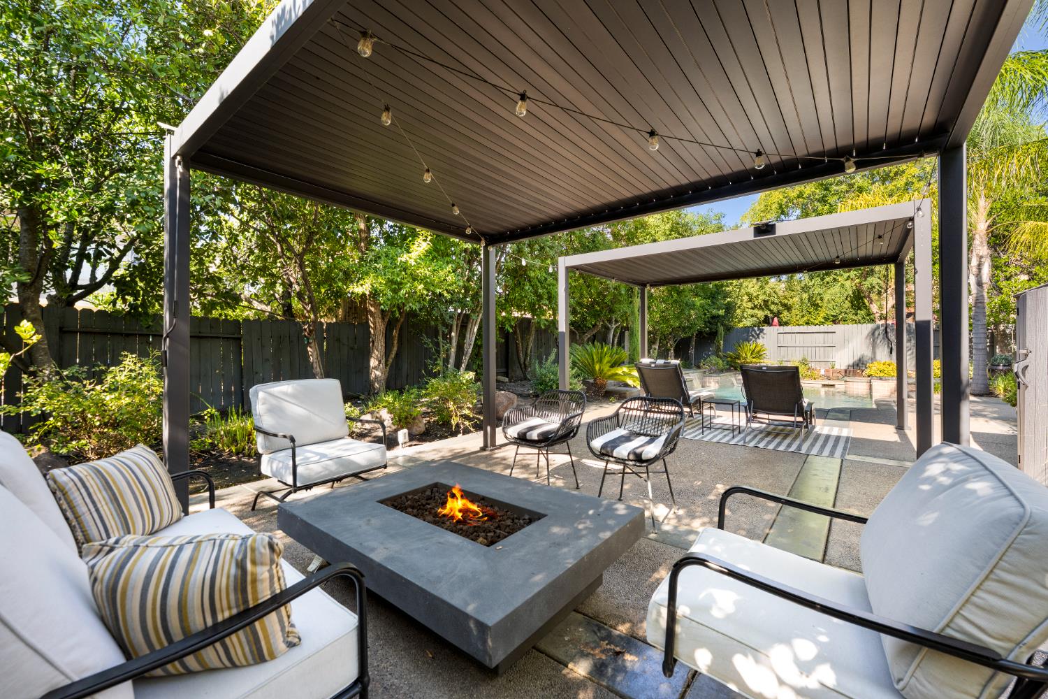 102 Painted Rock Place