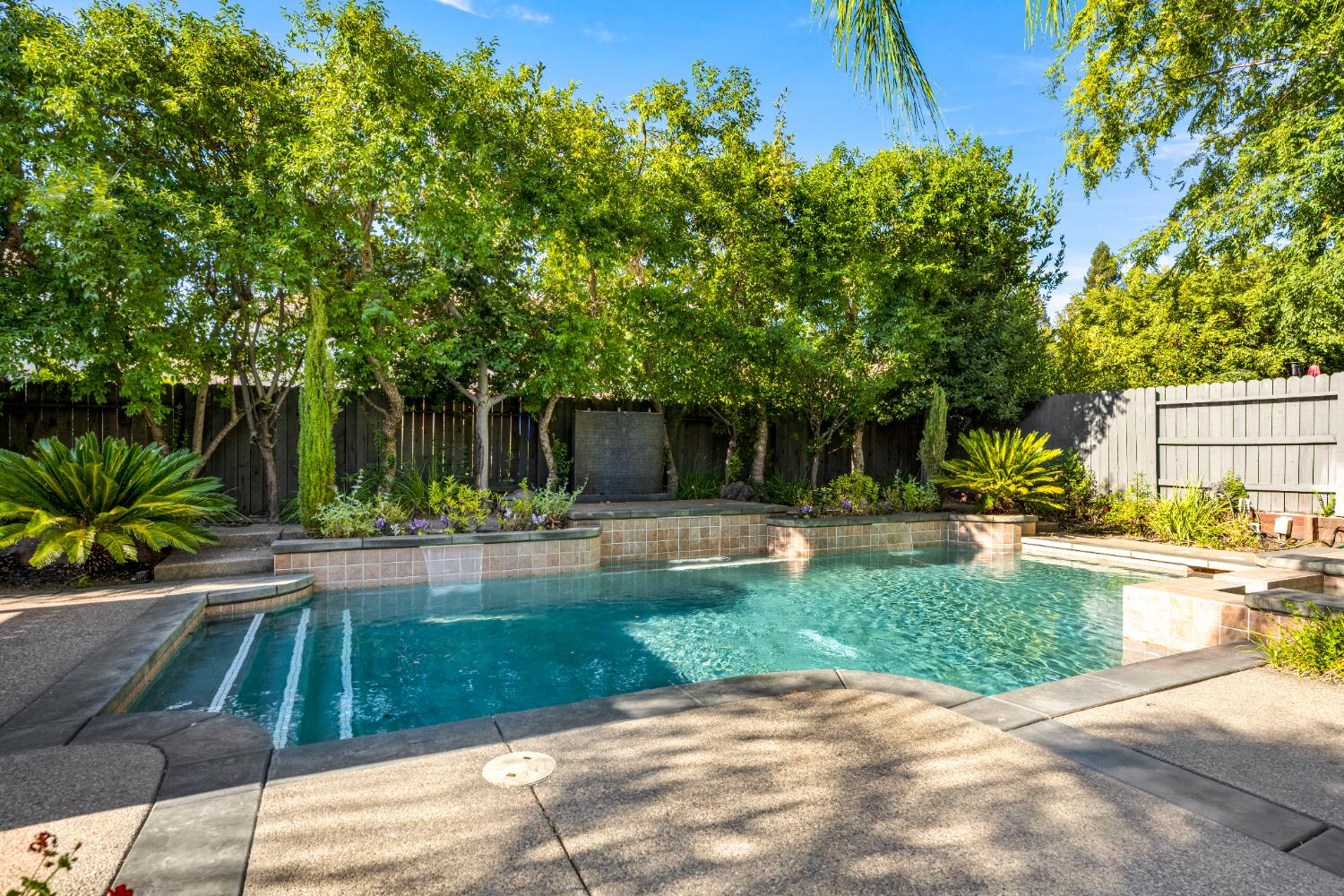 102 Painted Rock Place