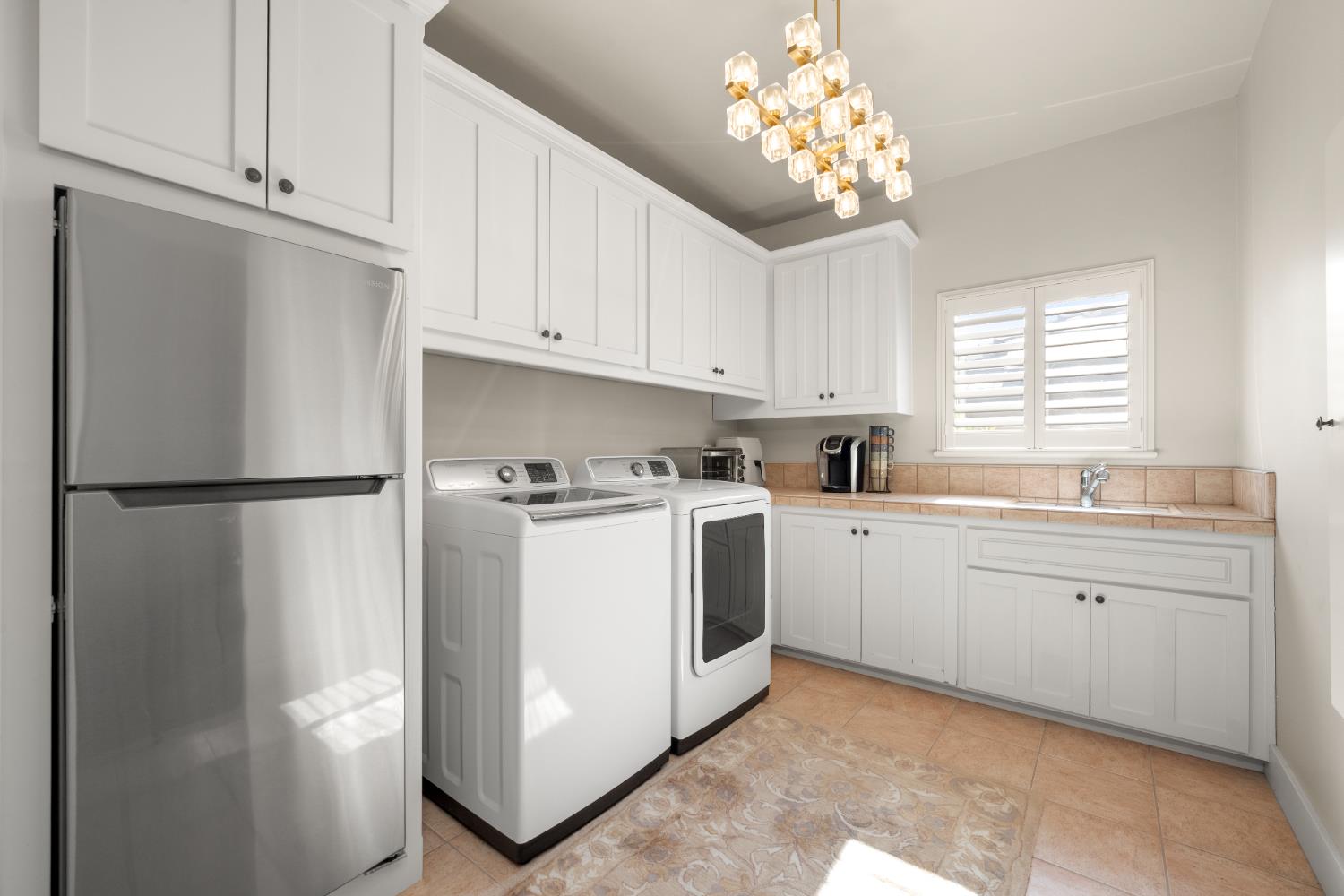 102 Painted Rock Place