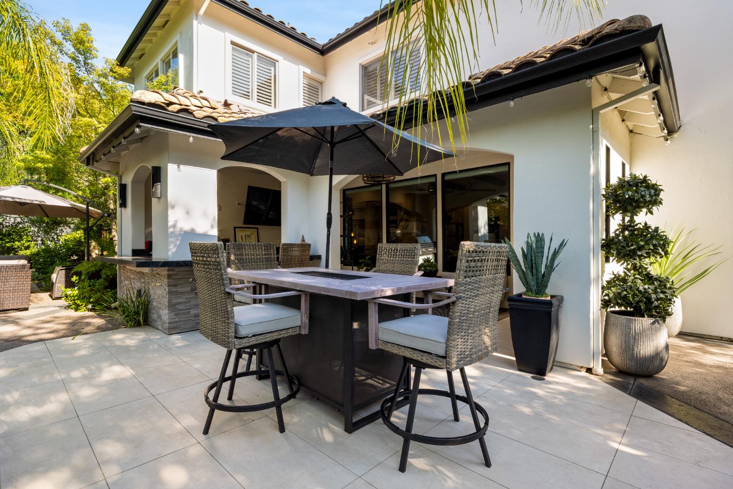 102 Painted Rock Place