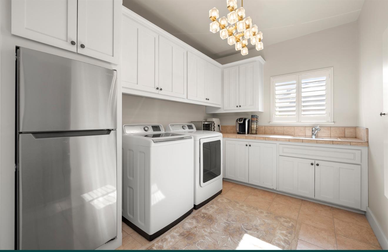 102 Painted Rock Place