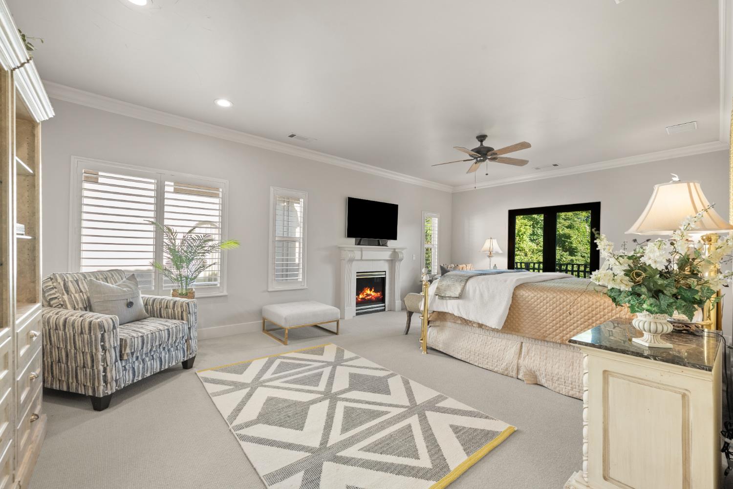 102 Painted Rock Place