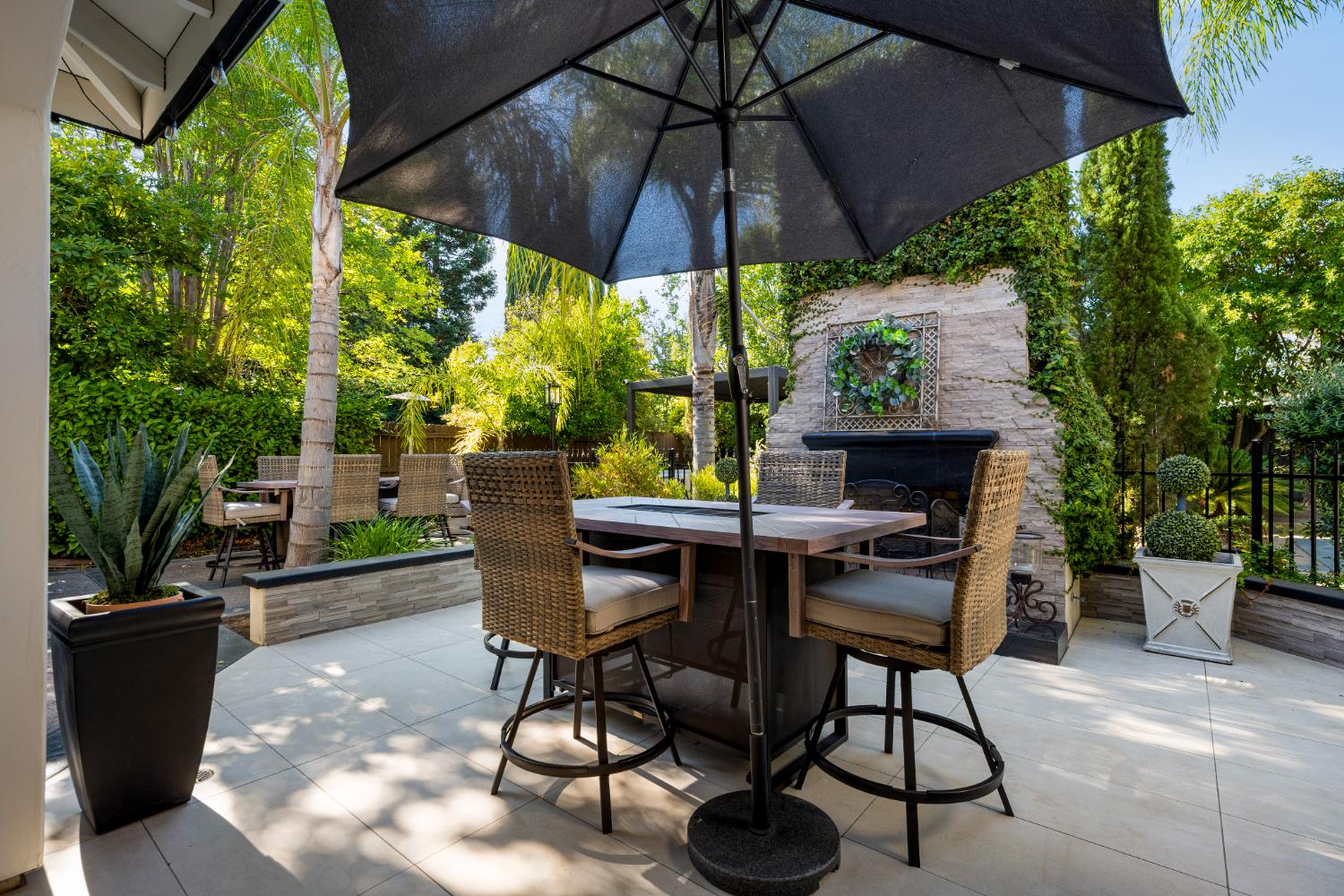 102 Painted Rock Place