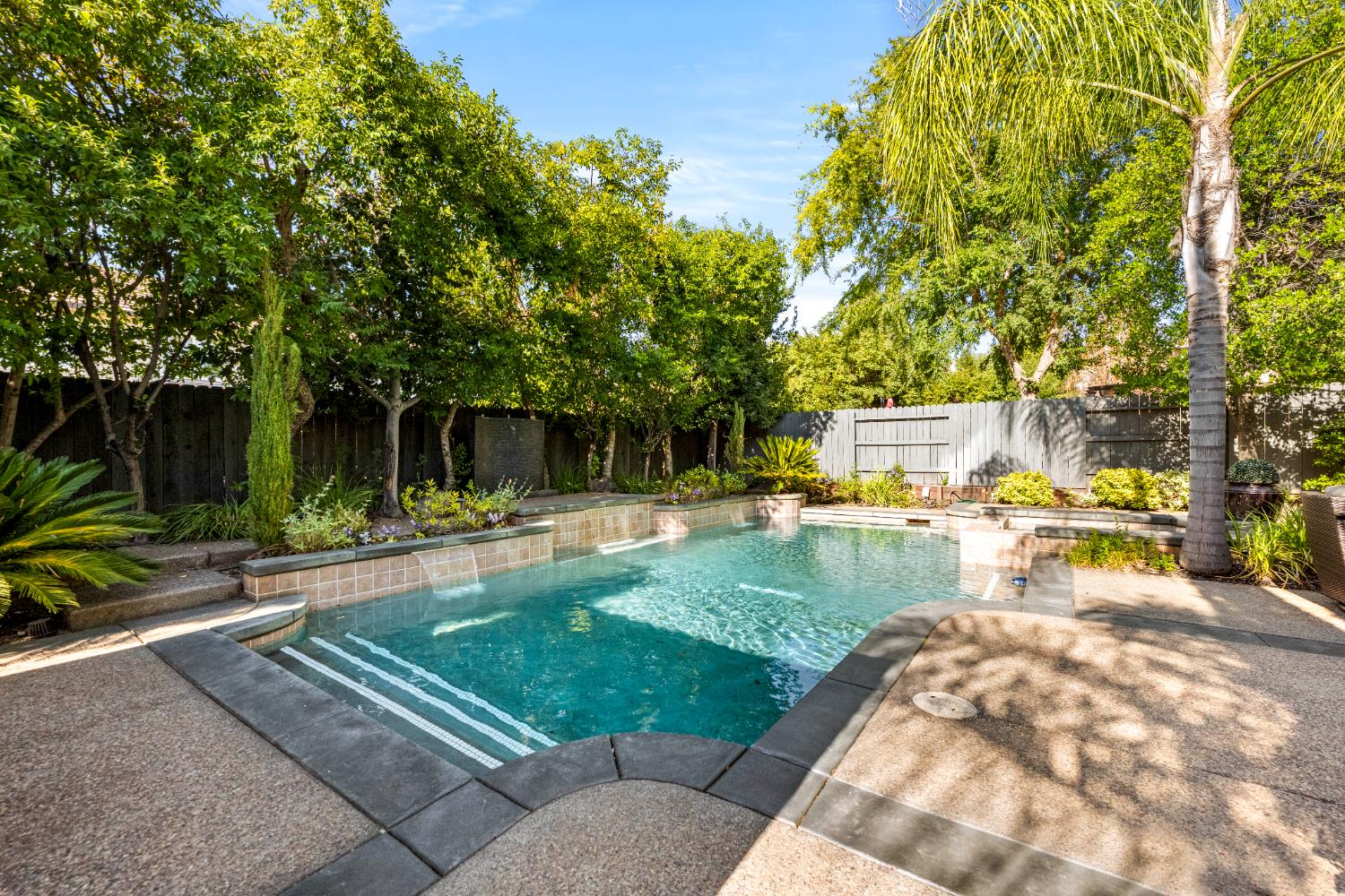 102 Painted Rock Place