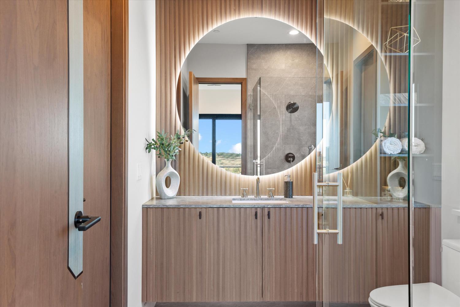 3516 Vista De Madera