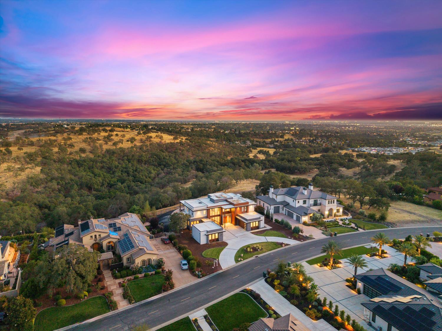 3516 Vista De Madera