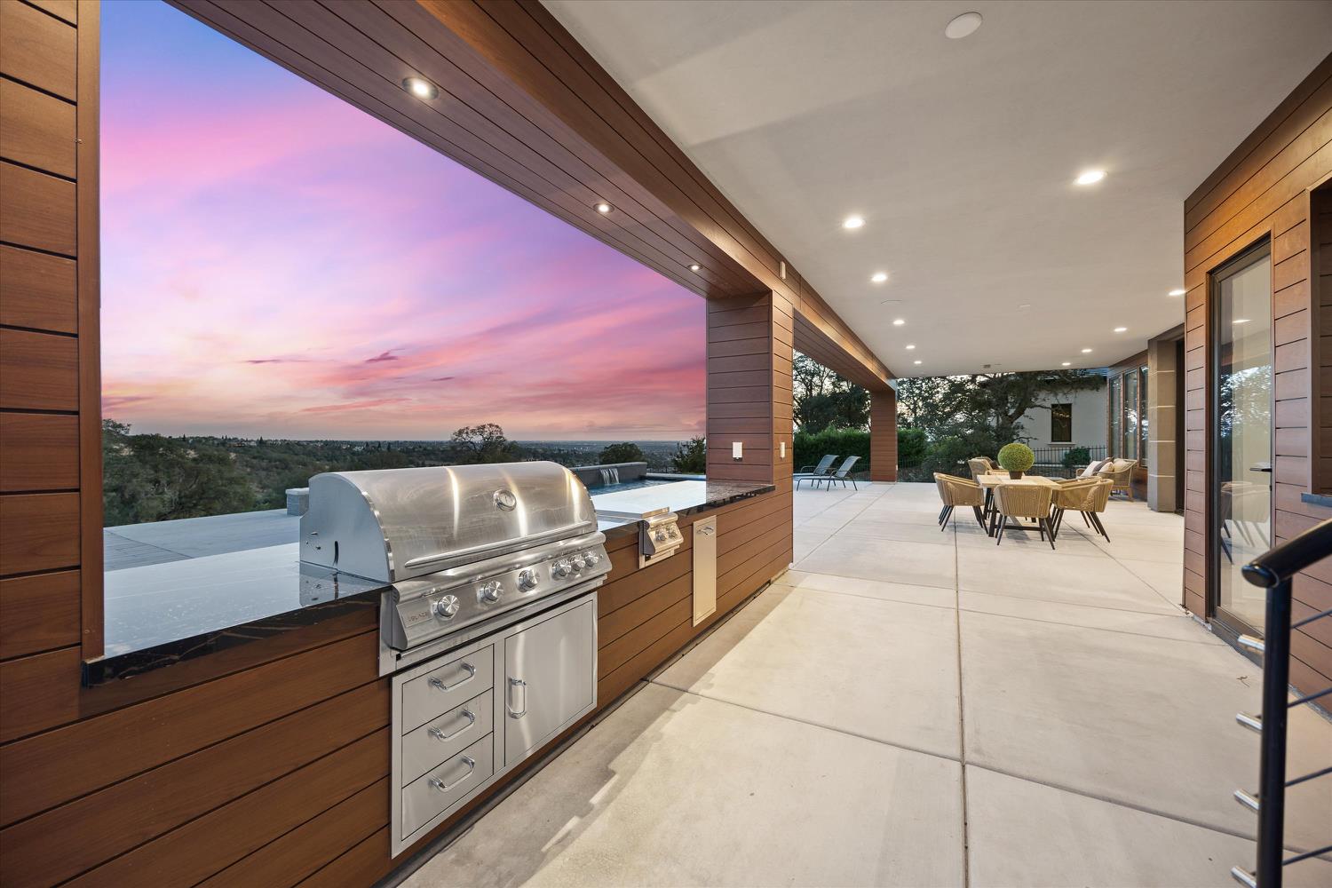 3516 Vista De Madera