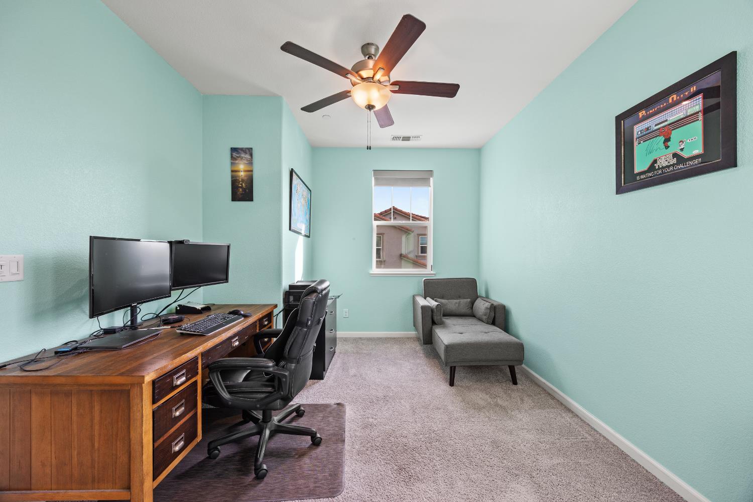 1048 Knox