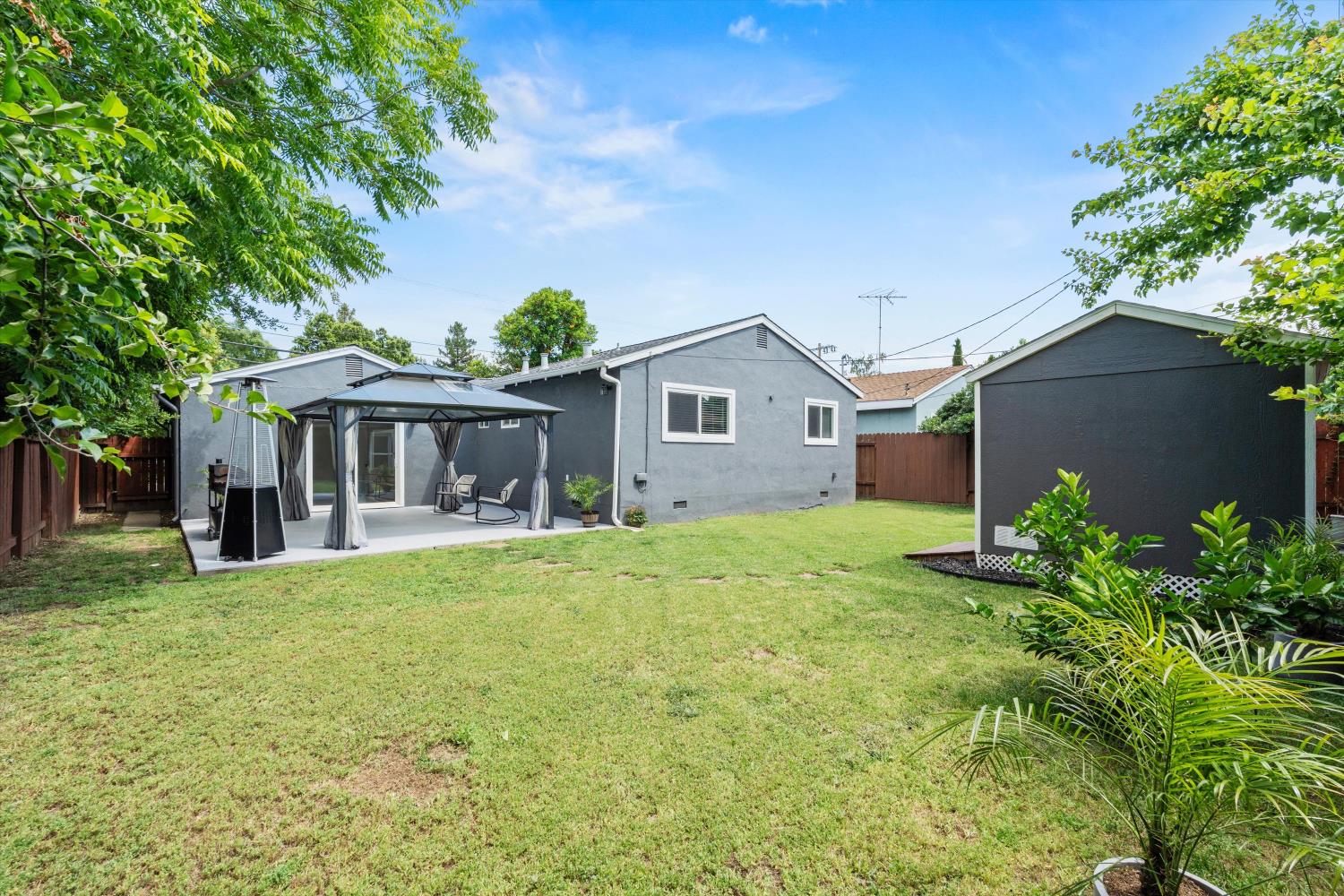 1603 Birch Lane