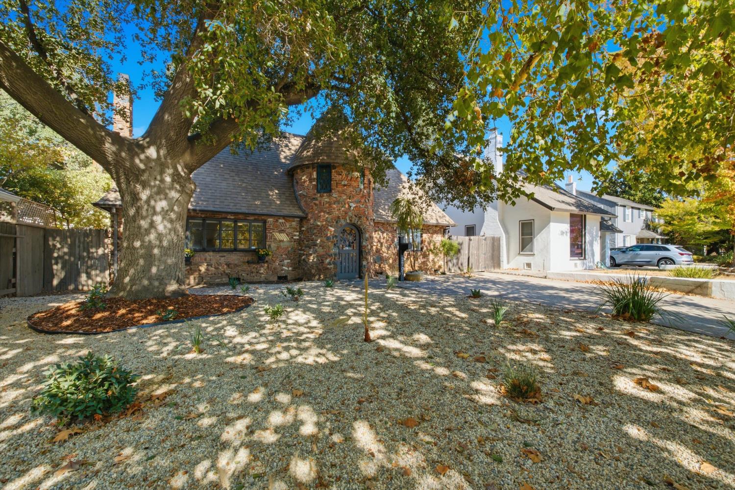 2701 Sutterville Road