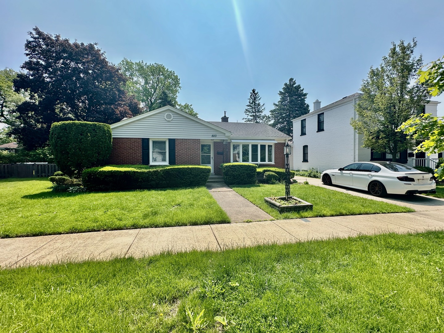 823 N Yale Avenue