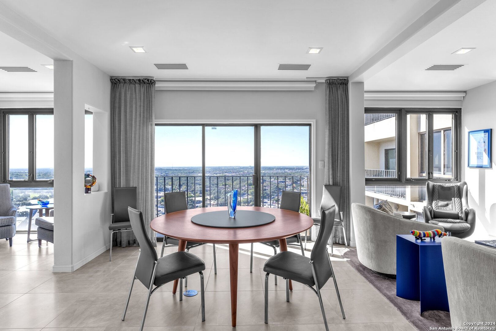 7701 Wurzbach Unit: 2306