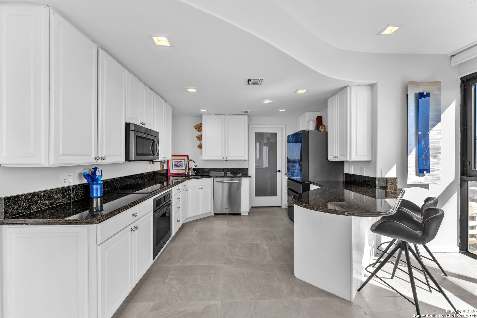 7701 Wurzbach Unit: 2306