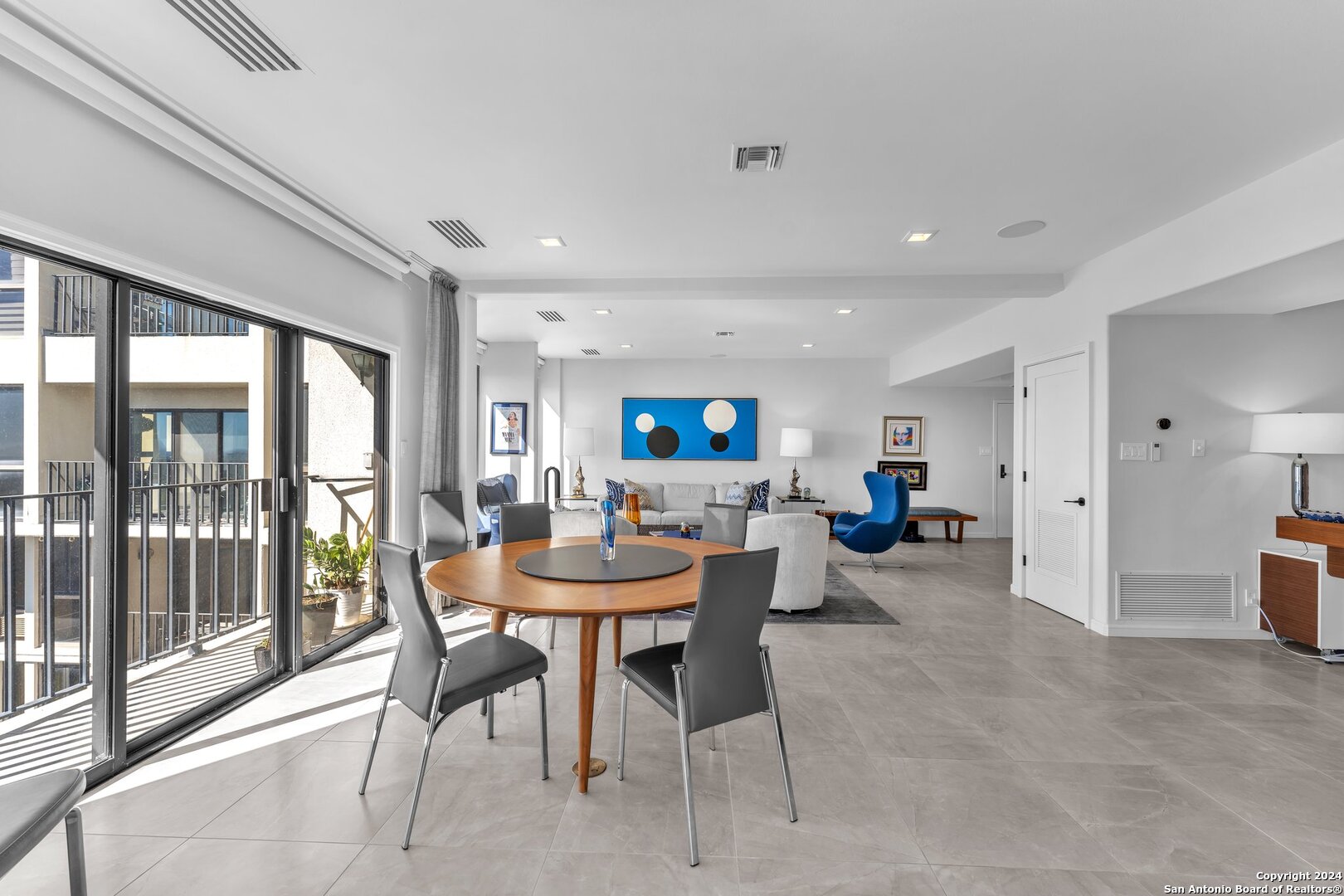 7701 Wurzbach Unit: 2306